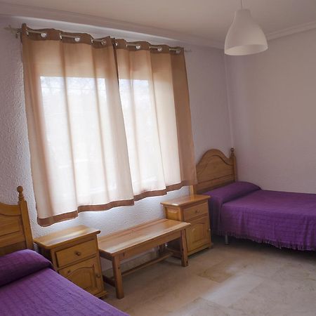 Hostal Los Calatravos Альканьис Экстерьер фото
