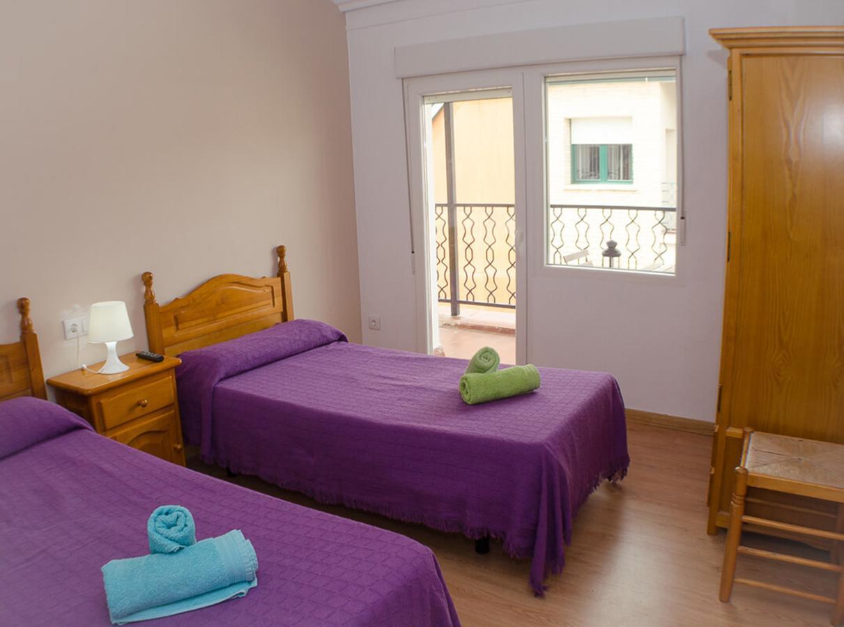 Hostal Los Calatravos Альканьис Экстерьер фото
